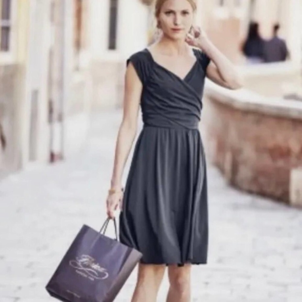 GARNET HILL Juliet Faux Wrap Knit Knee Length Dress in Putty Gray